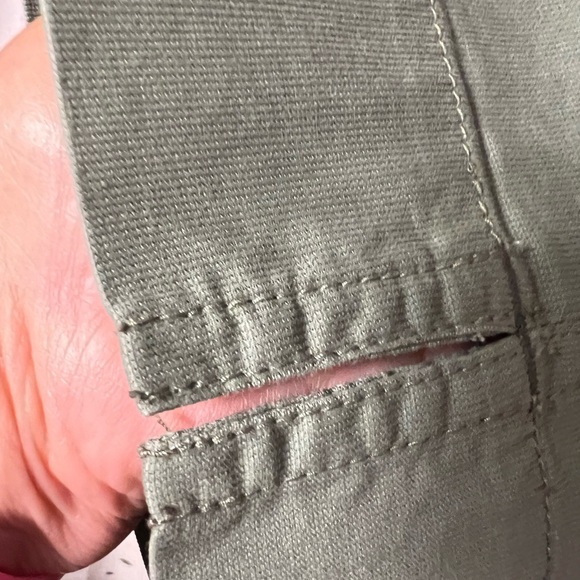 Jones & co crop pant. Size 10 NWOT. Green - Picture 3 of 6